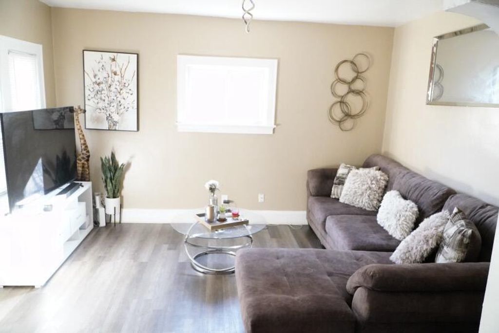 Photo of 4349 N 14th STREET #4351, Milwaukee, WI 53209 (MLS # 1955119)