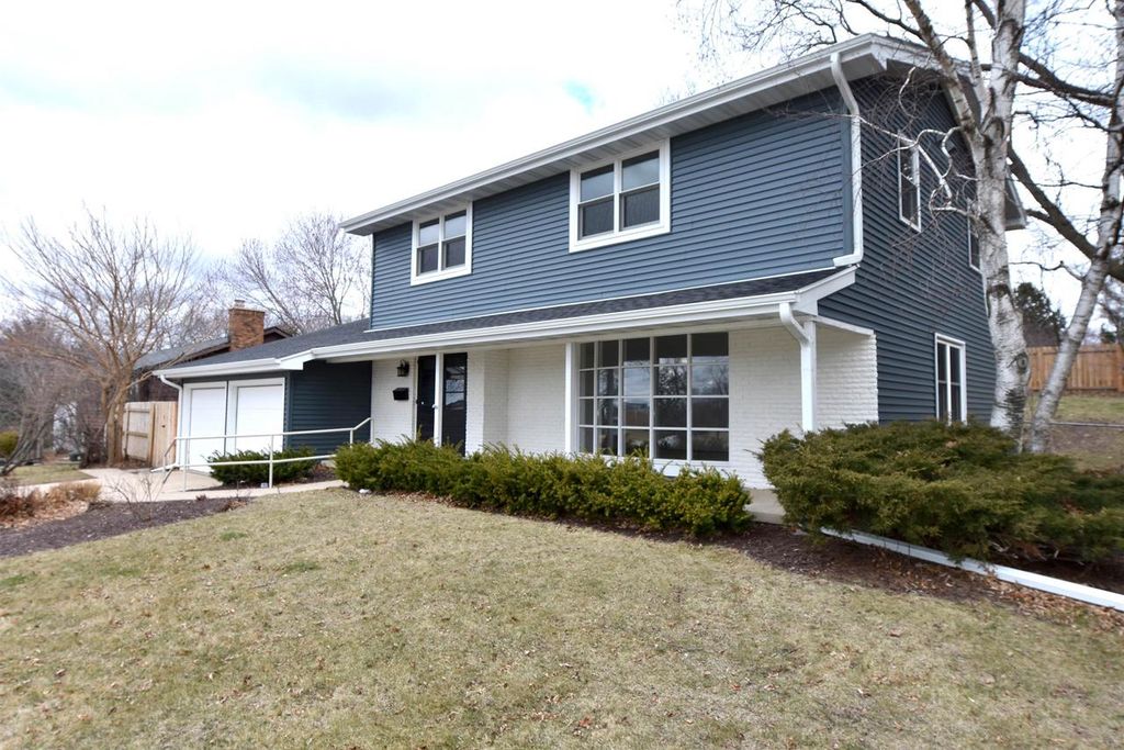 Photo of 6702 Inner DRIVE, Madison, WI 53705 (MLS # 2018236)