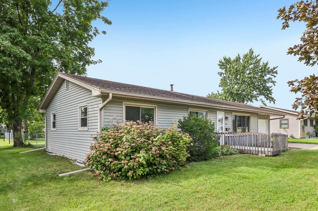 Photo of 217 Dallas STREET, Sauk City, WI 53583 (MLS # 2031504)
