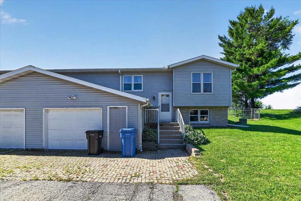 Photo of 2267 Manley DRIVE, Sun Prairie, WI 53590 (MLS # 2026320)