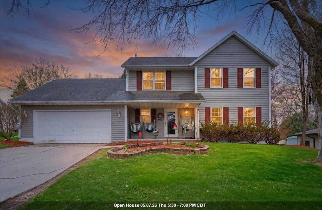 Photo of 2655 Indian Hill DRIVE, Green Bay, WI 54313 (MLS # 50324786)