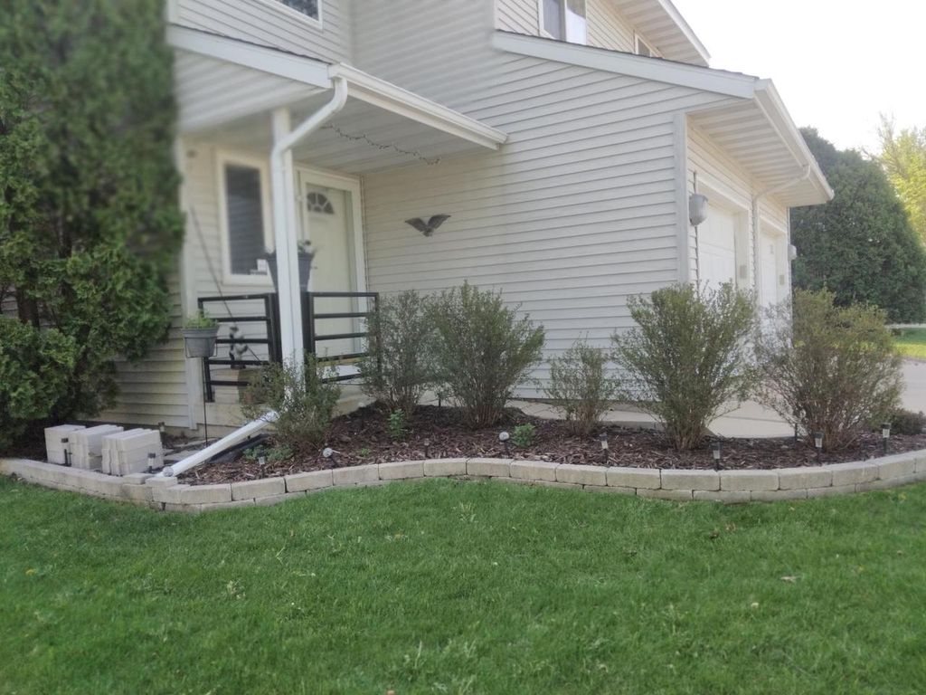 Photo of 529 Kings Lynn ROAD, Stoughton, WI 53589 (MLS # 2013645)