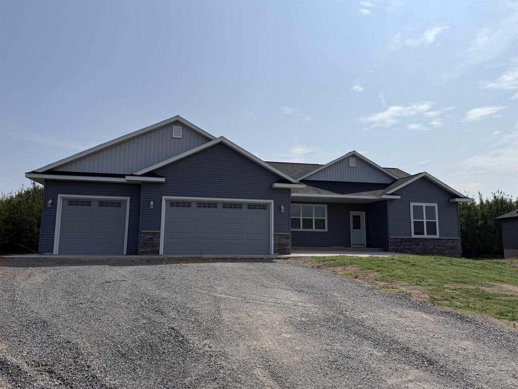 Photo of 2150 Sundial AVENUE, Kronenwetter, WI 54455 (MLS # 22604078)
