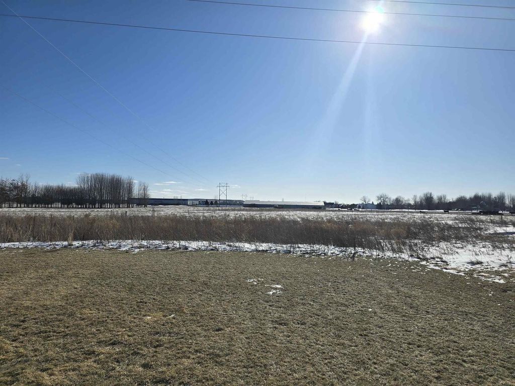 Photo of 3967 E Rubyred DRIVE, Appleton, WI 54913 (MLS # 50320823)