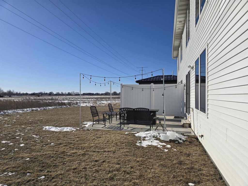 Photo of 3967 E Rubyred DRIVE, Appleton, WI 54913 (MLS # 50320823)