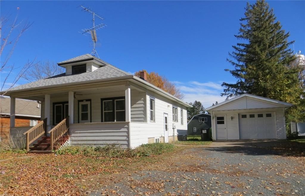 Photo of 510 Washington STREET, Thorp, WI 54771 (MLS # 1596722)