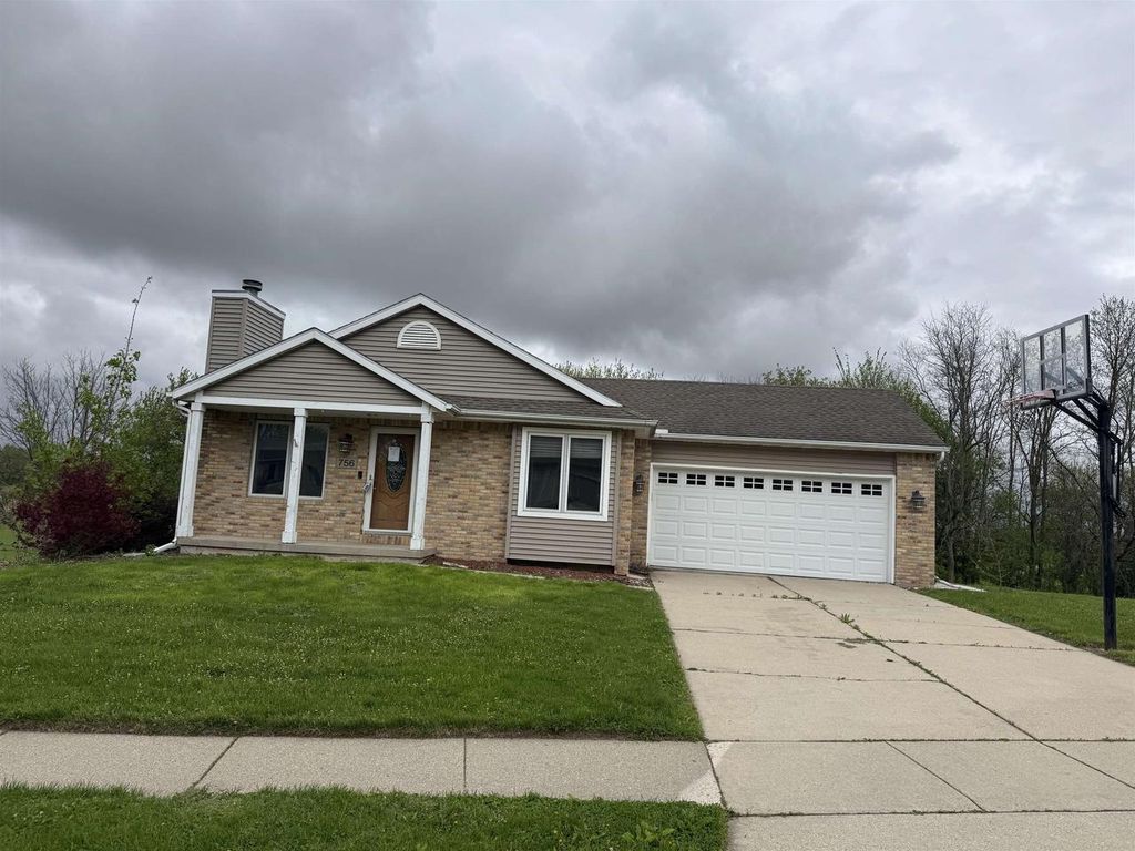 Photo of 756 Willow Run STREET, Cottage Grove, WI 53527 (MLS # 2022393)
