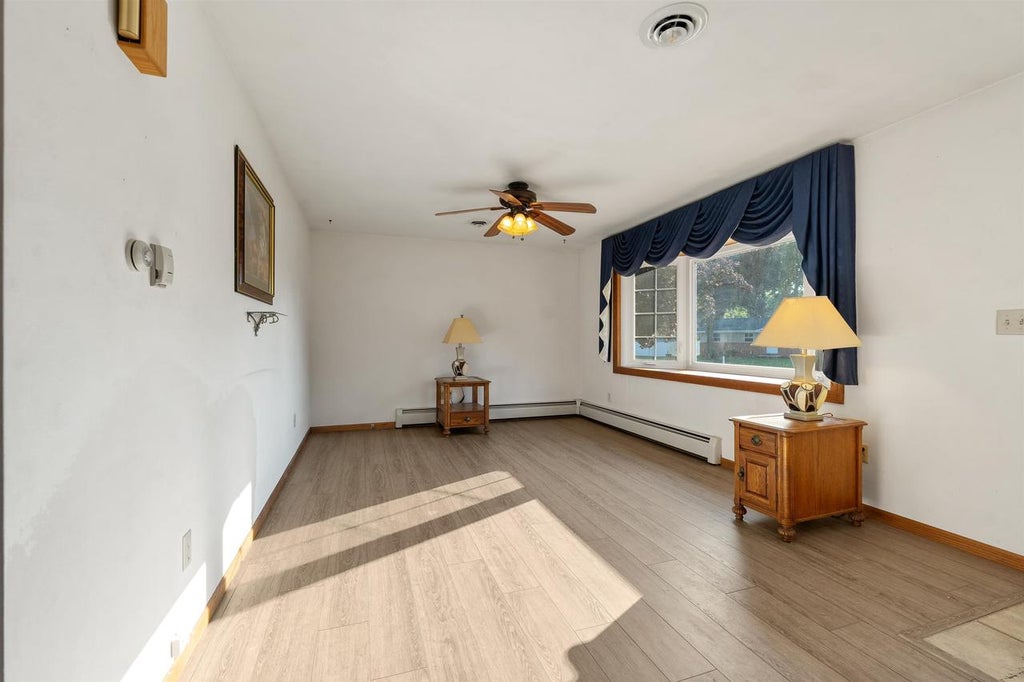 Photo of 2461 Downy STREET, Green Bay, WI 54303 (MLS # 50330095)
