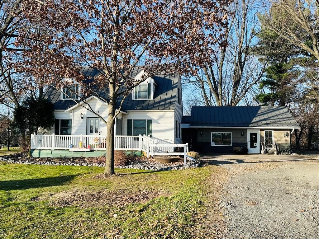 Photo of 1113 E Division STREET, Neillsville, WI 54456 (MLS # 1599551)