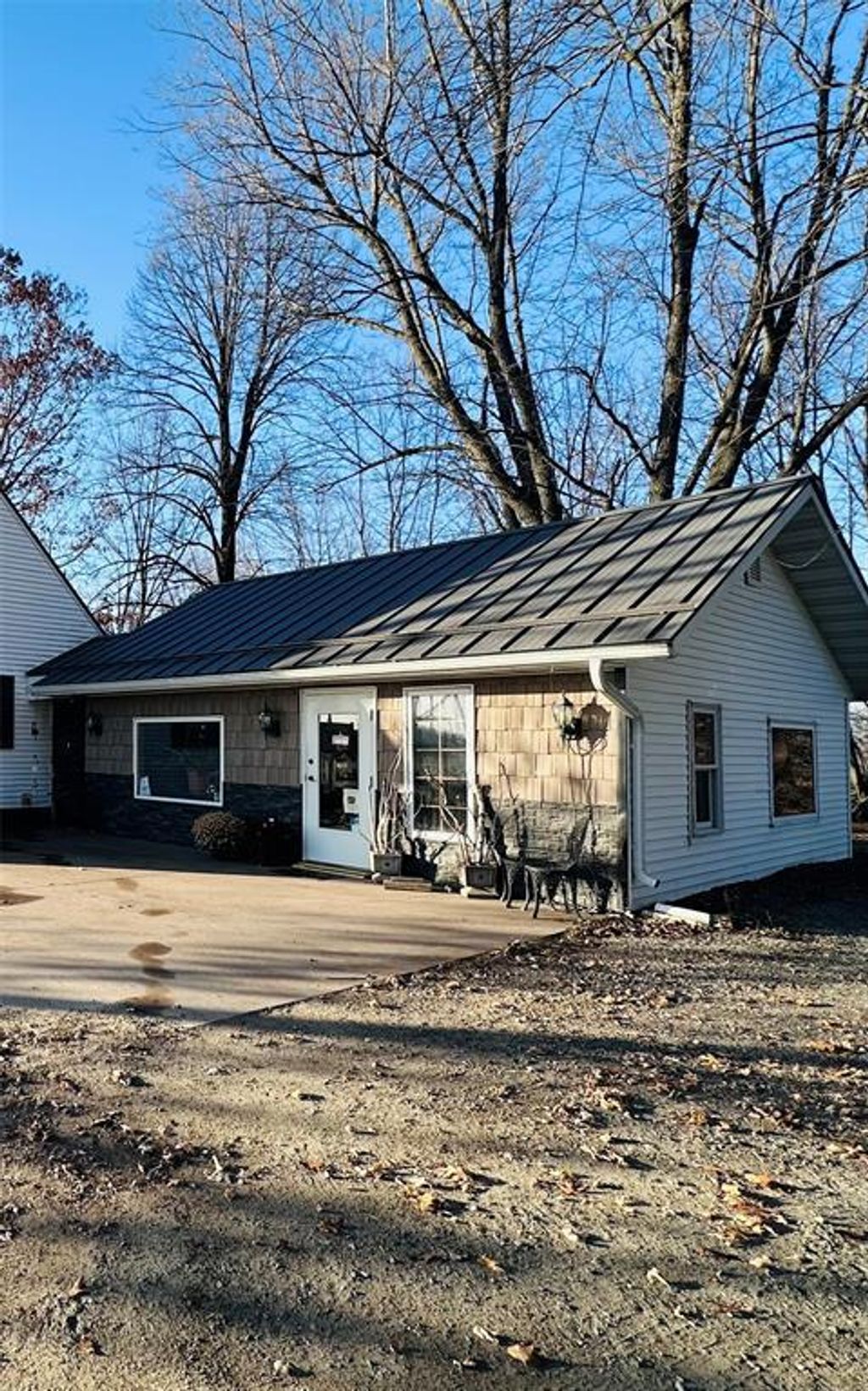 Photo of 1113 E Division STREET, Neillsville, WI 54456 (MLS # 1599551)