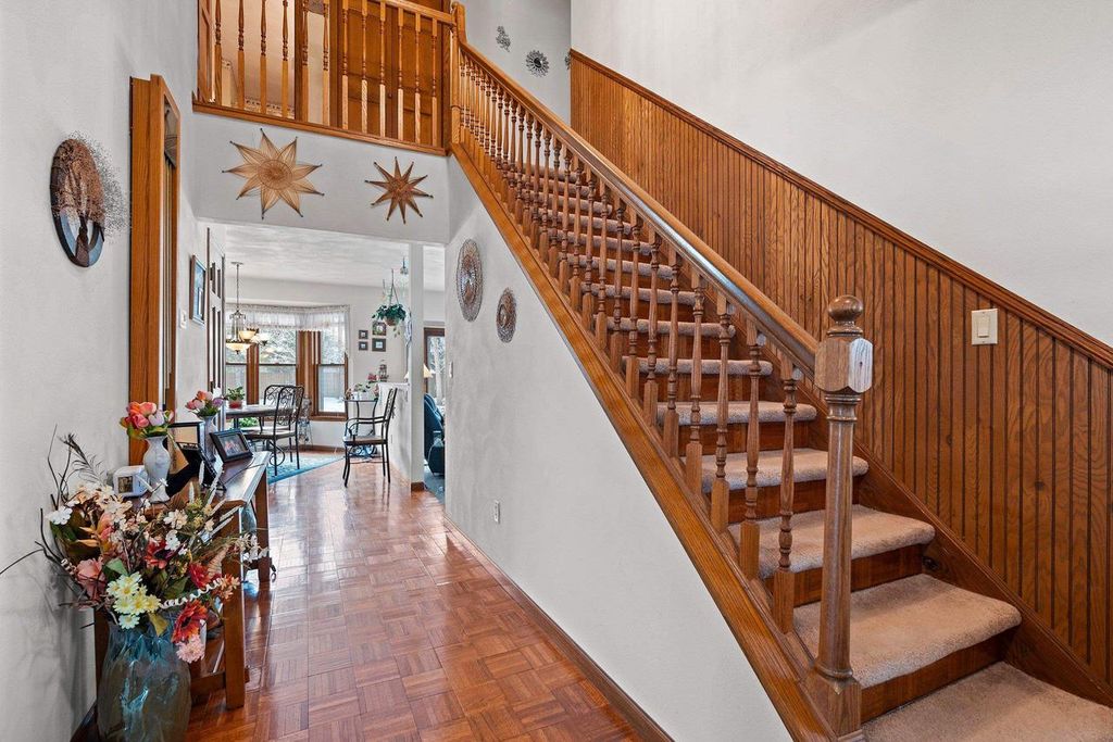 Photo of 2911 Ridgeway DRIVE, Neenah, WI 54956 (MLS # 50322643)