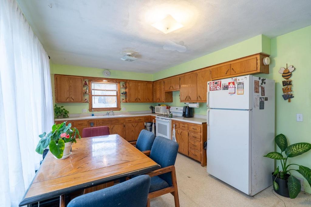 Photo of 814 E North STREET, Whitewater, WI 53190 (MLS # 2012729)