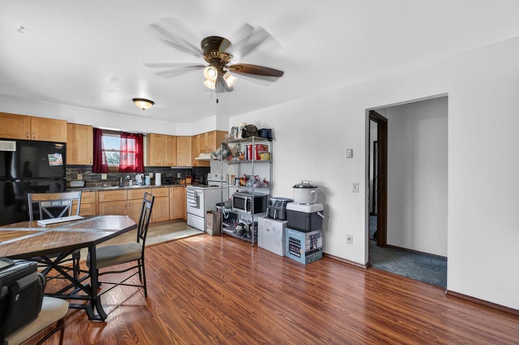 Photo of 4002-4004 Bruns AVENUE, Madison, WI 53714 (MLS # 2023165)
