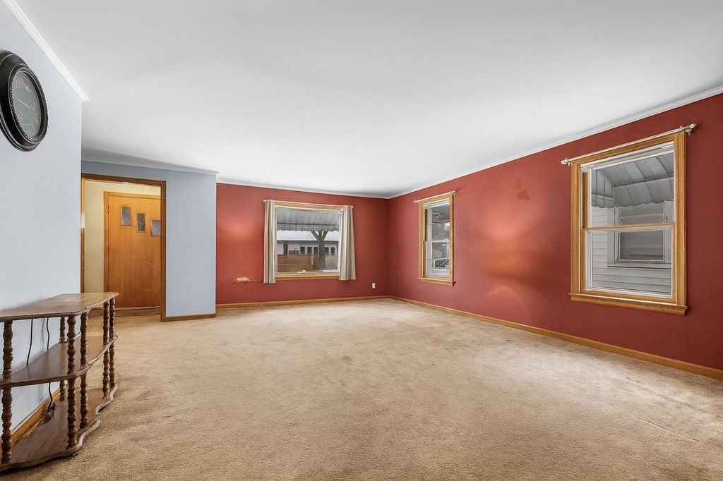 Photo of 1322 Elizabeth AVENUE, Marinette, WI 54143 (MLS # 50319177)