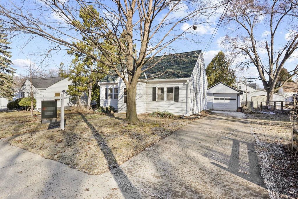 Photo of 3914 Dennett DRIVE, Madison, WI 53714 (MLS # 2017550)