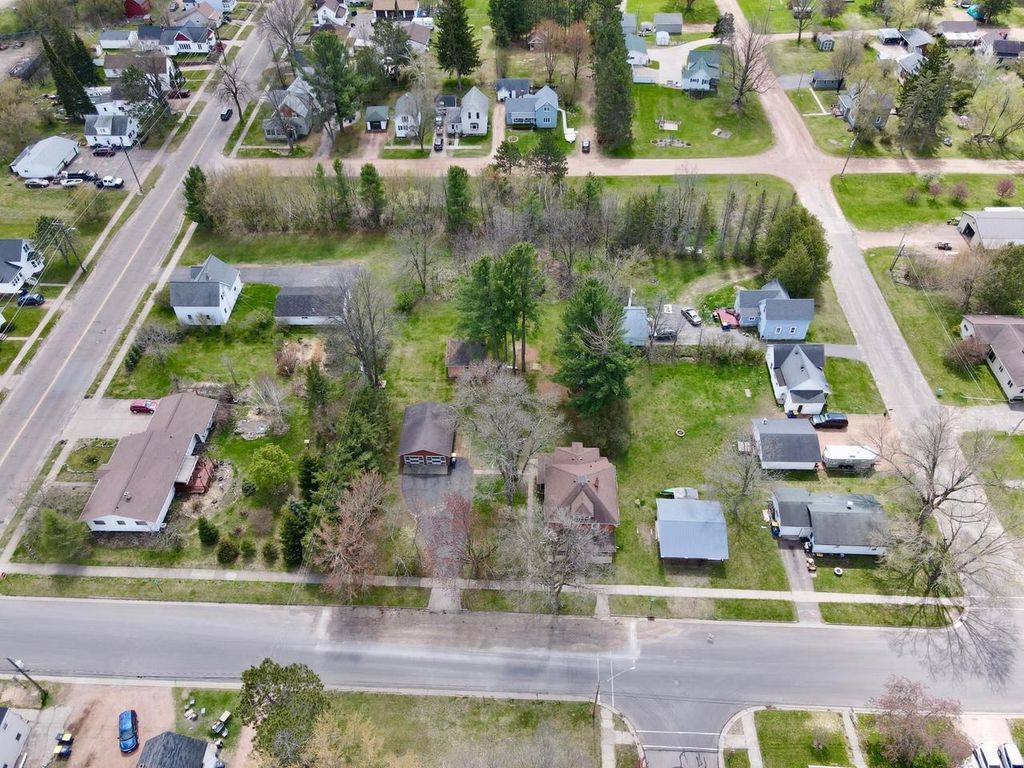 Photo of 1403 Water STREET, Merrill, WI 54452 (MLS # 22601917)