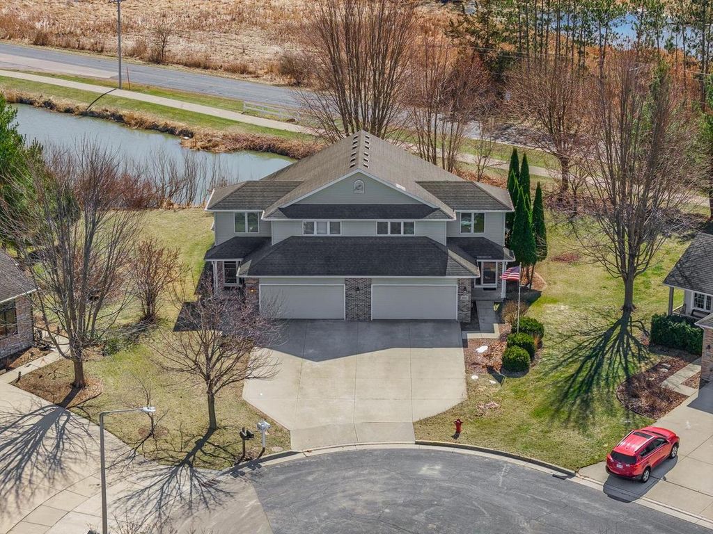 Photo of 5911 E Open Meadow, Mcfarland, WI 53558 (MLS # 2020155)