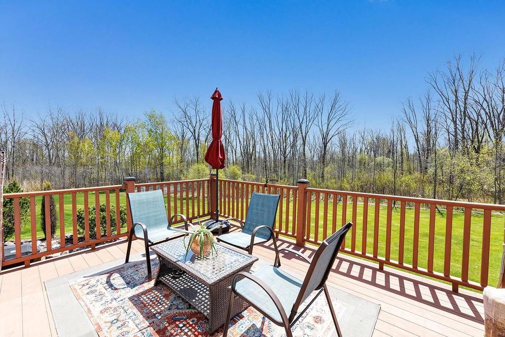 Photo of 2005 Fescue WAY, Suamico, WI 54313 (MLS # 50325660)