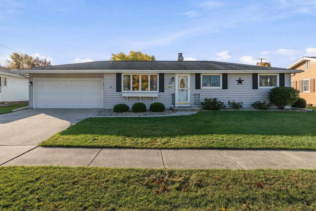 Photo of 86 18th STREET, Fond Du Lac, WI 54935 (MLS # 50335152)