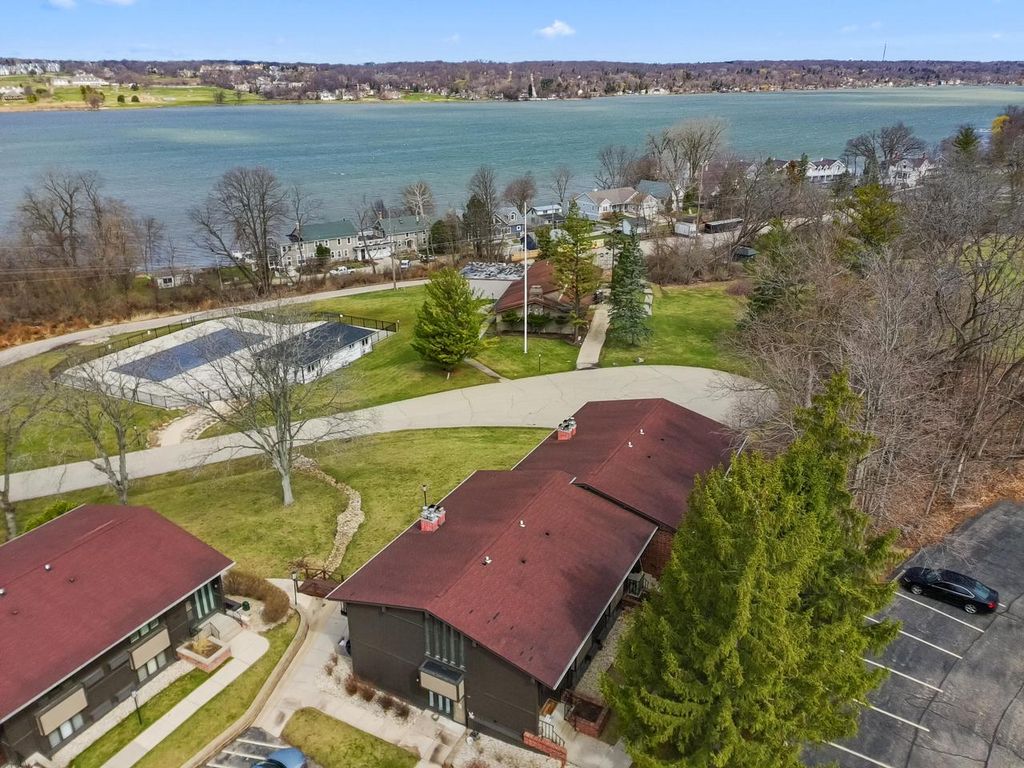 Photo of 35-06 Lausanne COURT, Lake Geneva, WI 53147 (MLS # 1944825)