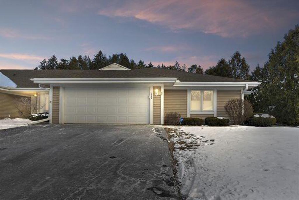 Photo of 7508 W Mequon Square DRIVE #3, Mequon, WI 53092 (MLS # 1948687)