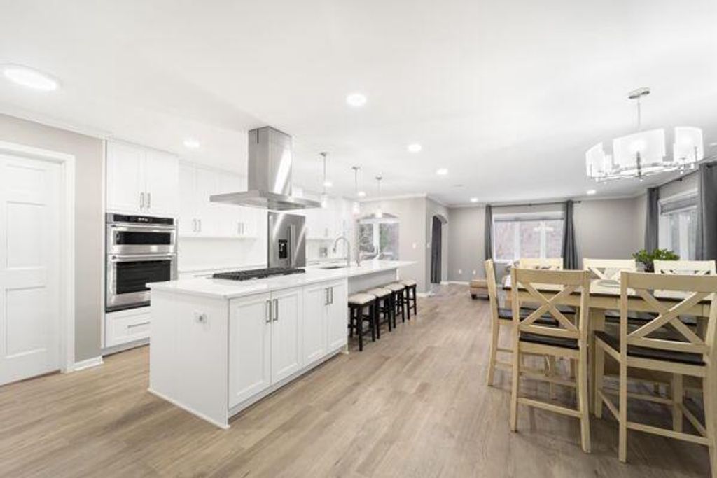 Photo of 7508 W Mequon Square DRIVE #3, Mequon, WI 53092 (MLS # 1948687)