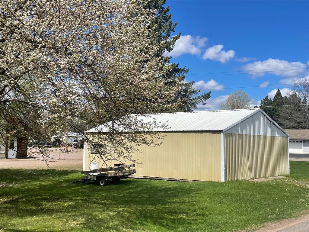 Photo of 200 9th AVENUE, Park Falls, WI 54552 (MLS # 1600801)