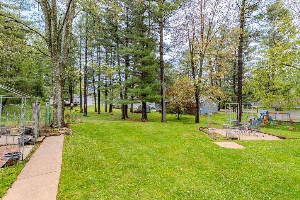 Photo of 1003 Madison STREET, Merrill, WI 54452 (MLS # 22602178)