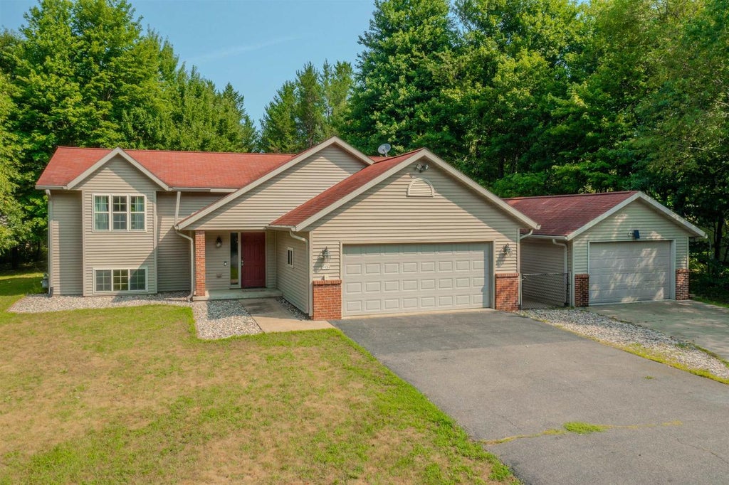 Photo of 1934 Forsyth ROAD, Kronenwetter, WI 54455 (MLS # 22603960)