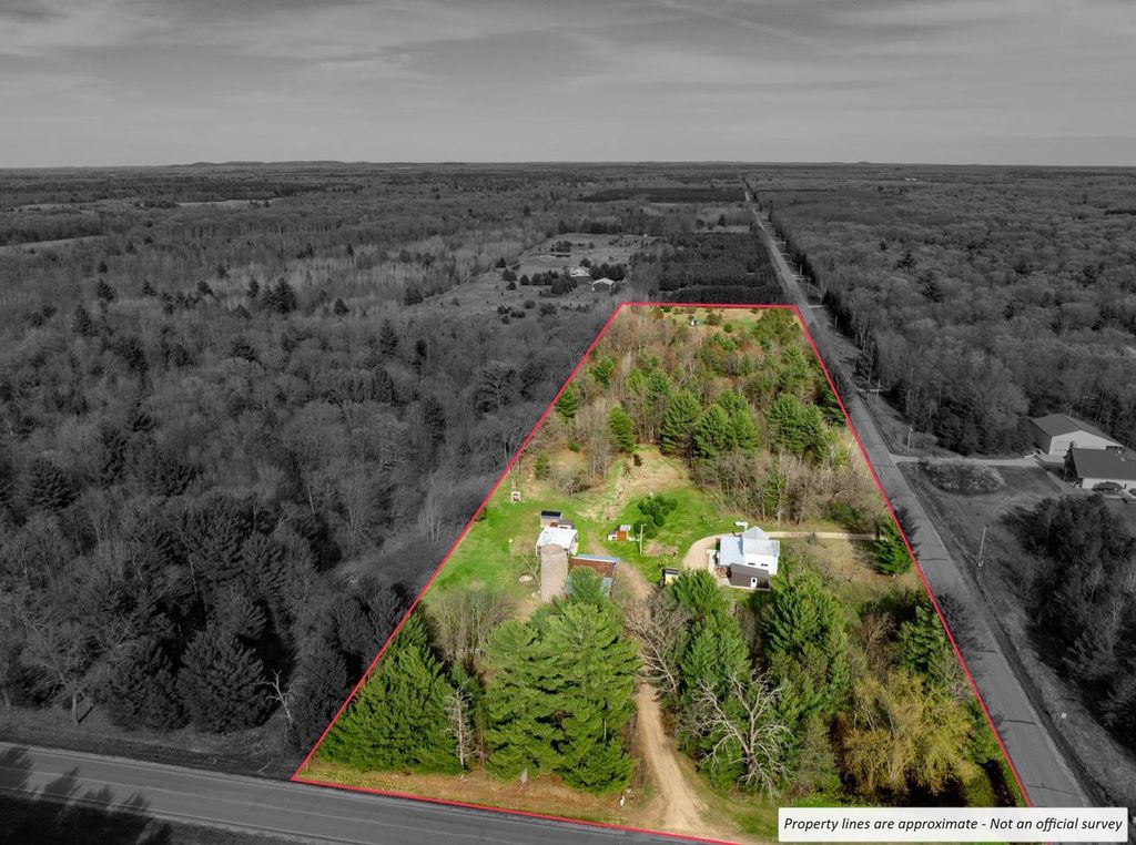 Photo of W4478 49th STREET, Mauston, WI 53948 (MLS # 2022263)