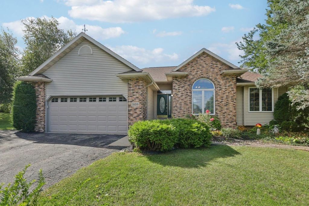 Photo of 3108 Hawks Haven TRAIL, Deforest, WI 53532 (MLS # 2018203)