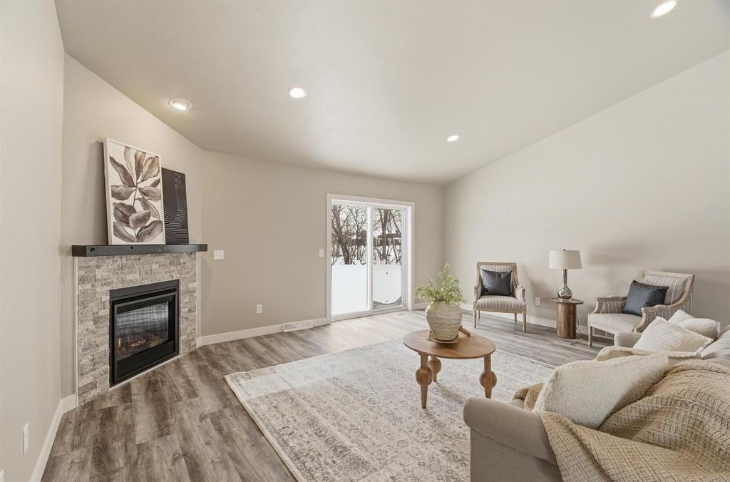 Photo of 1617 Founders STREET, Neenah, WI 54956 (MLS # 50322472)