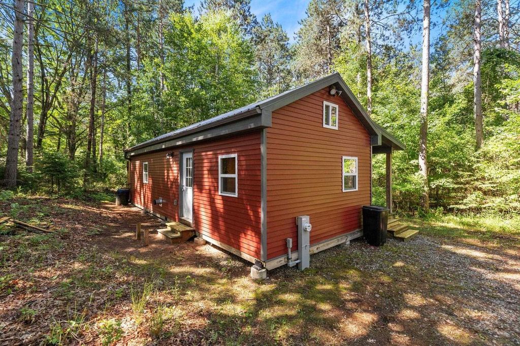 Photo of E6889 Guth ROAD, Weyauwega, WI 54983 (MLS # 50327462)
