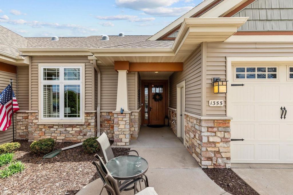 Photo of 1355 Prairie Lake CIRCLE, Neenah, WI 54956 (MLS # 50324574)