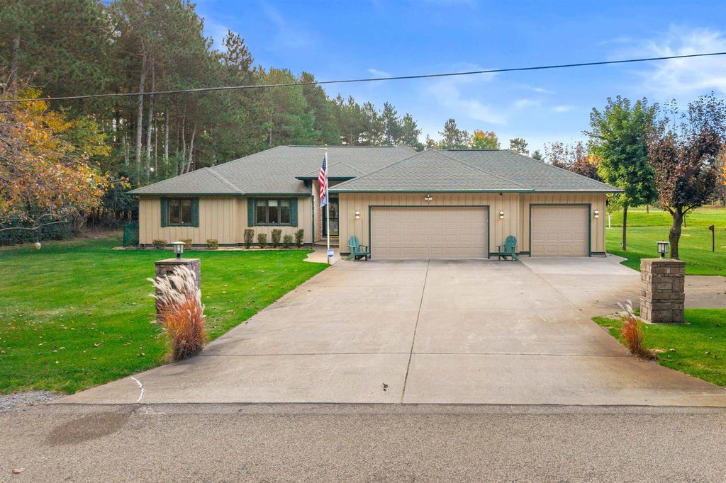 Photo of W6533 Cree AVENUE, Wautoma, WI 54982 (MLS # 50334222)