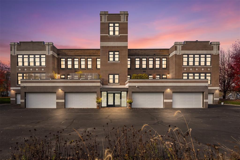 Photo of 1105 Main STREET #3, Eau Claire, WI 54701 (MLS # 1606387)