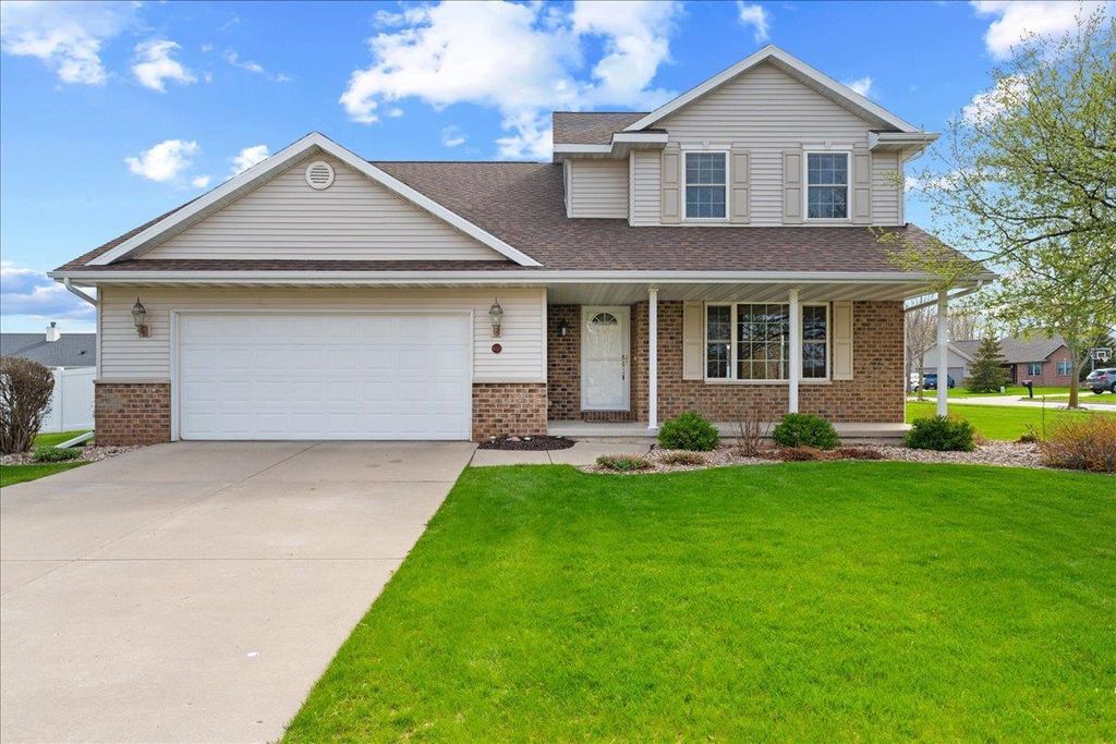 Photo of 407 Waterview ROAD, De Pere, WI 54115 (MLS # 50324390)