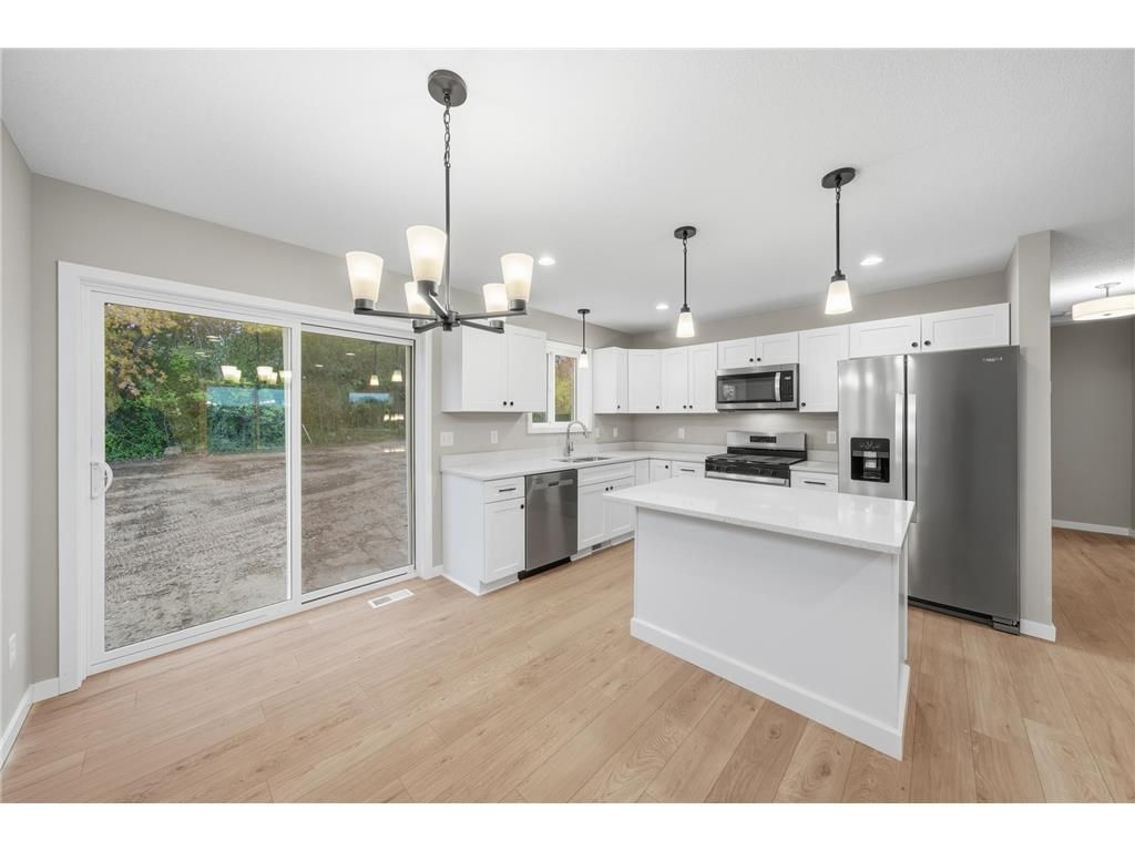 Photo of 256 Dakota AVENUE, Roberts, WI 54023 (MLS # 6805645)