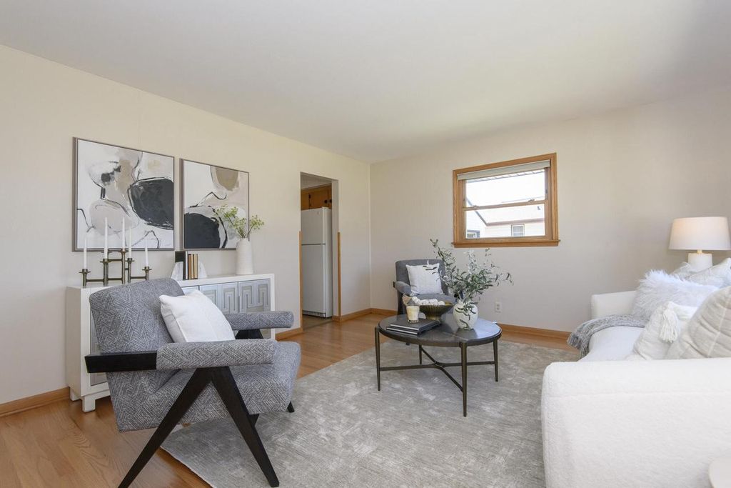 Photo of 5605 W Bottsford AVENUE, Milwaukee, WI 53220 (MLS # 1959075)