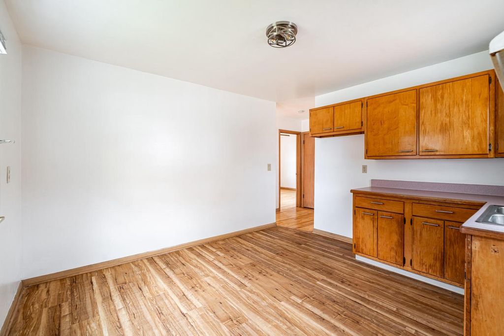 Photo of 2508 Rapids DRIVE, Racine, WI 53404 (MLS # 1940651)