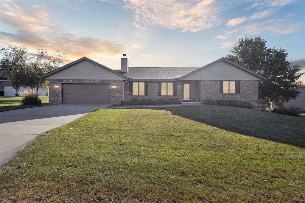 Photo of 224 Winesap COURT, Janesville, WI 53548 (MLS # 2008393)