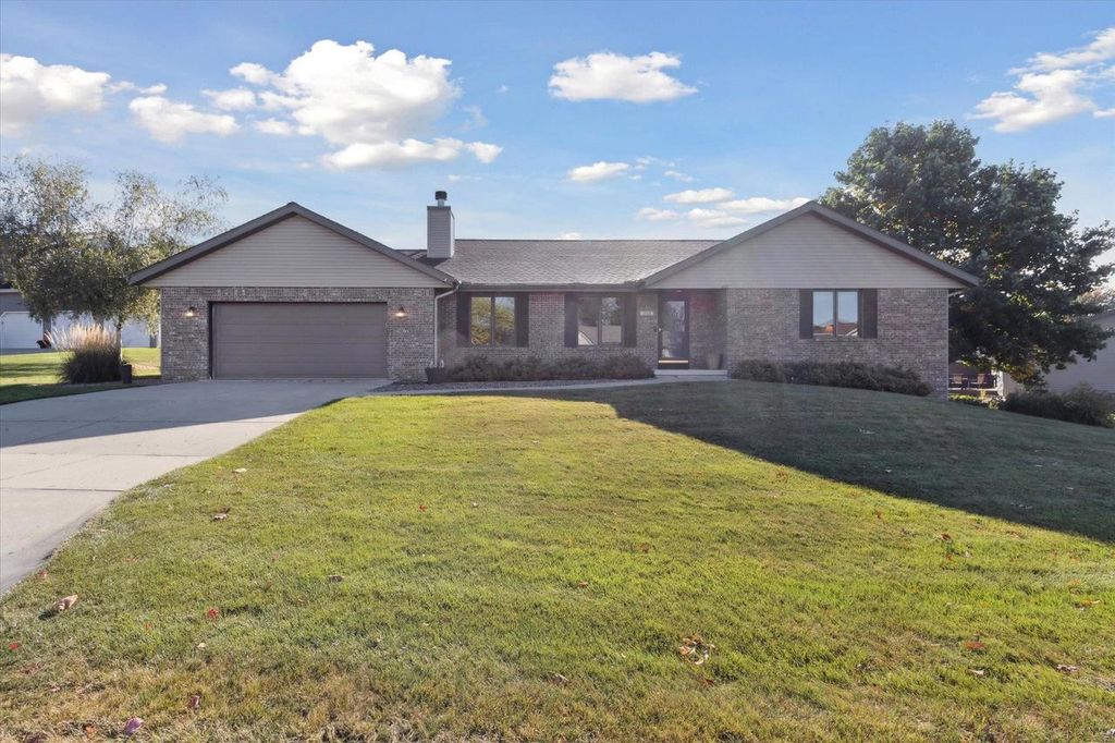 Photo of 224 Winesap COURT, Janesville, WI 53548 (MLS # 2008393)