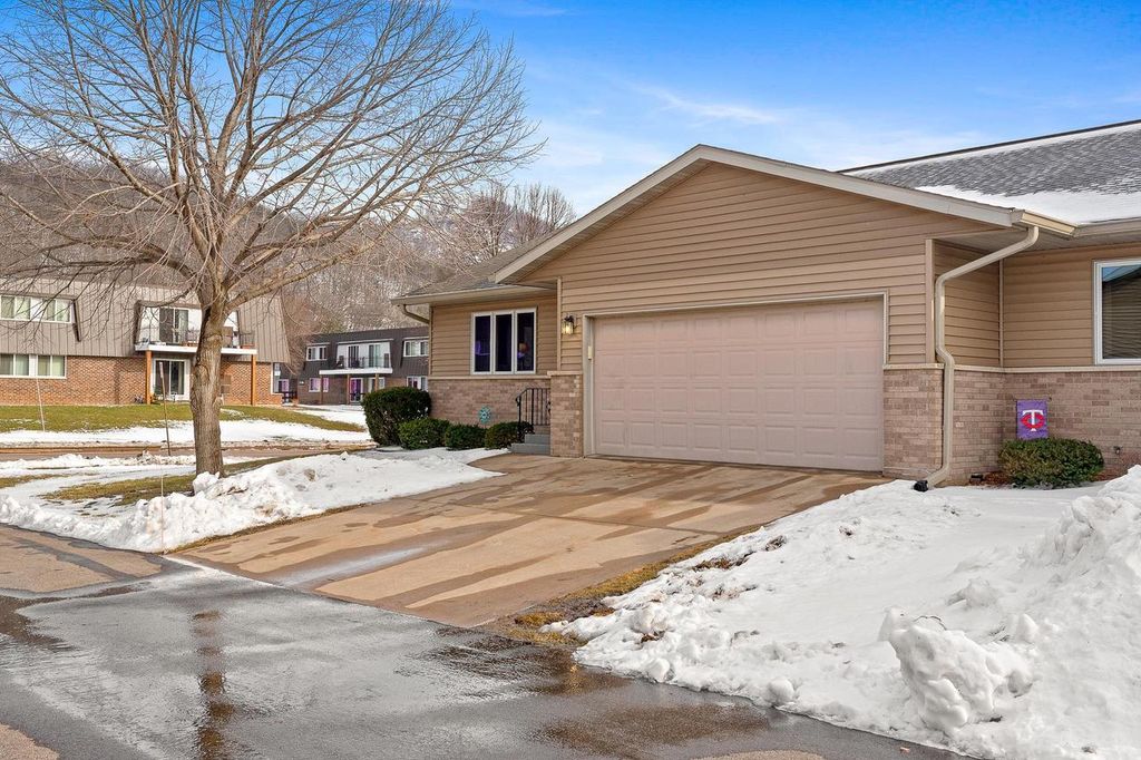 Photo of 3316 Rosehill PLACE #24, La Crosse, WI 54601 (MLS # 2018970)