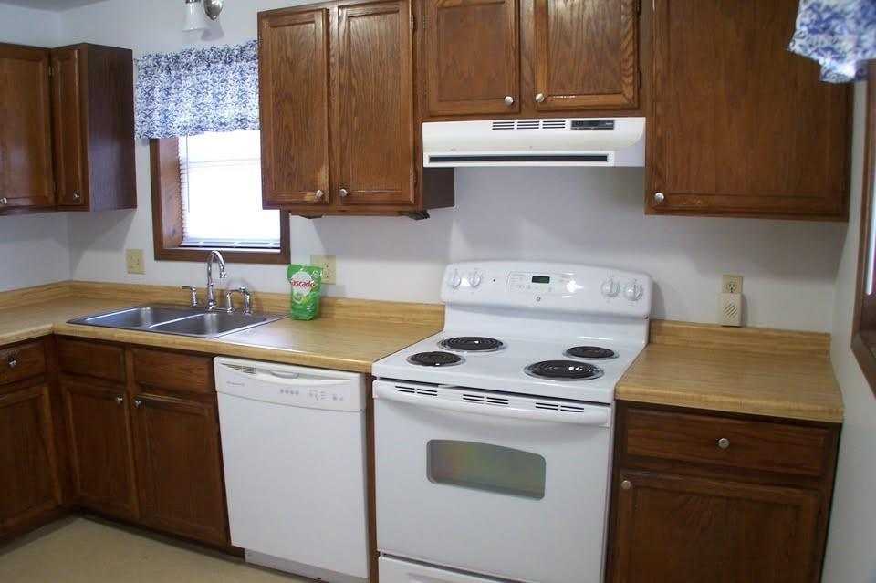 Photo of 727 Bolles STREET, Eau Claire, WI 54703 (MLS # 1601585)