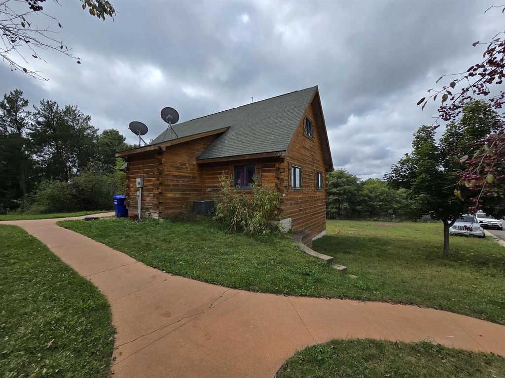 Photo of 441 Overlook COURT, WI 54666 (MLS # 22504677)
