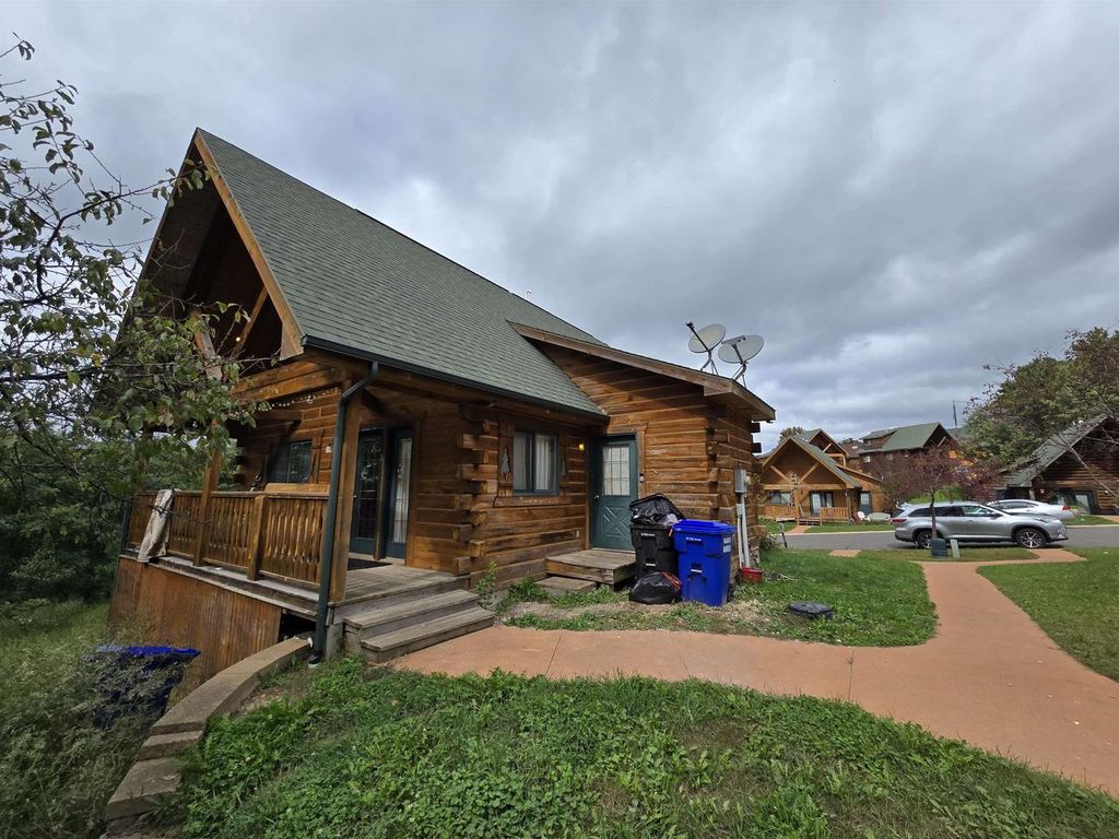 Photo of 441 Overlook COURT, WI 54666 (MLS # 22504677)
