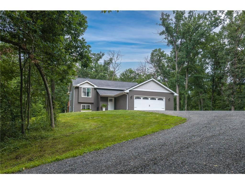 Photo of 2339 84th AVENUE, Osceola, WI 54020 (MLS # 7111905)