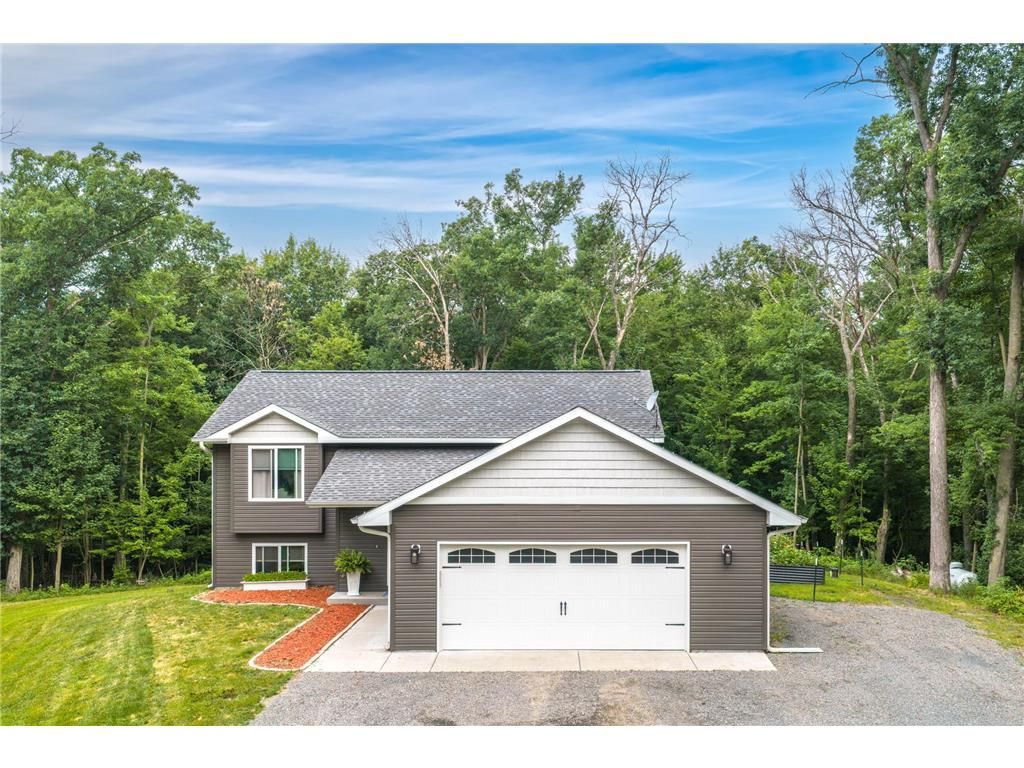 Photo of 2339 84th AVENUE, Osceola, WI 54020 (MLS # 7111905)