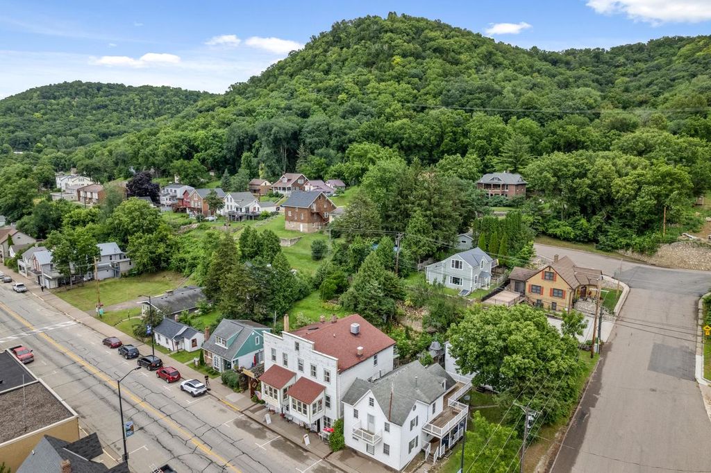 Photo of 305 N Main STREET, Alma, WI 54610 (MLS # 1946897)