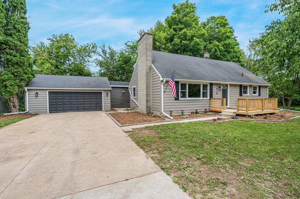 Photo of 1418 County Rd Jj, Neenah, WI 54956 (MLS # 50328223)